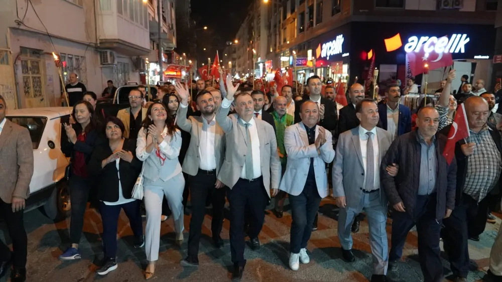 Yunusemre Belediyesi ile Cumhuriyet Coşkusu Muradiye’de Zirveye Taşındı