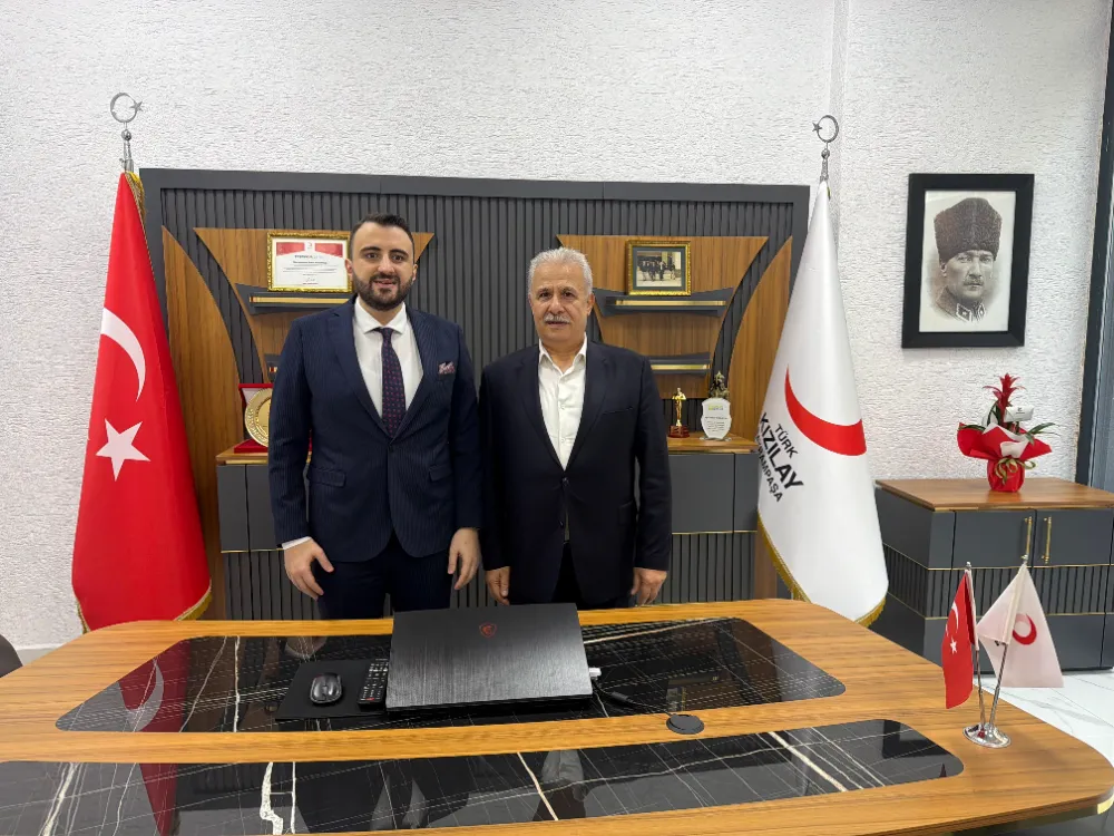 Bayrampaşa Kızılay Şube Başkanı Erkan Bayraktar