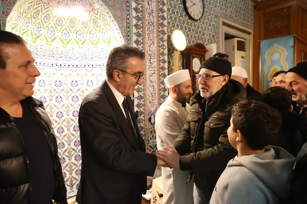 Başkan Mutlu, Yeşilçimen Camii’nde Cemaatle Buluştu