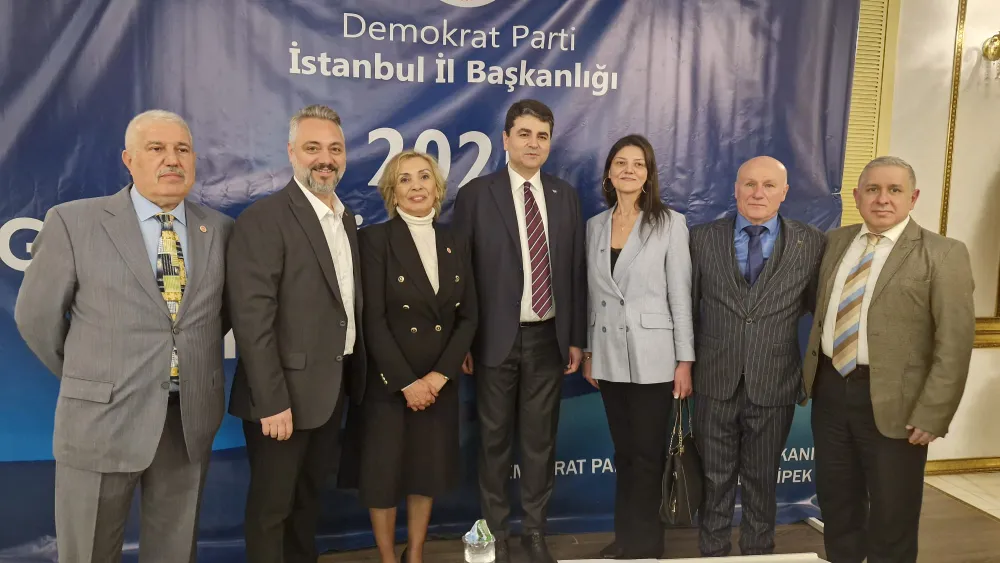 Bayrampaşa İlçe Başkanı Mehmet Nuri Özdemir, Genel Başkan Uysal’la İftarda Buluştu