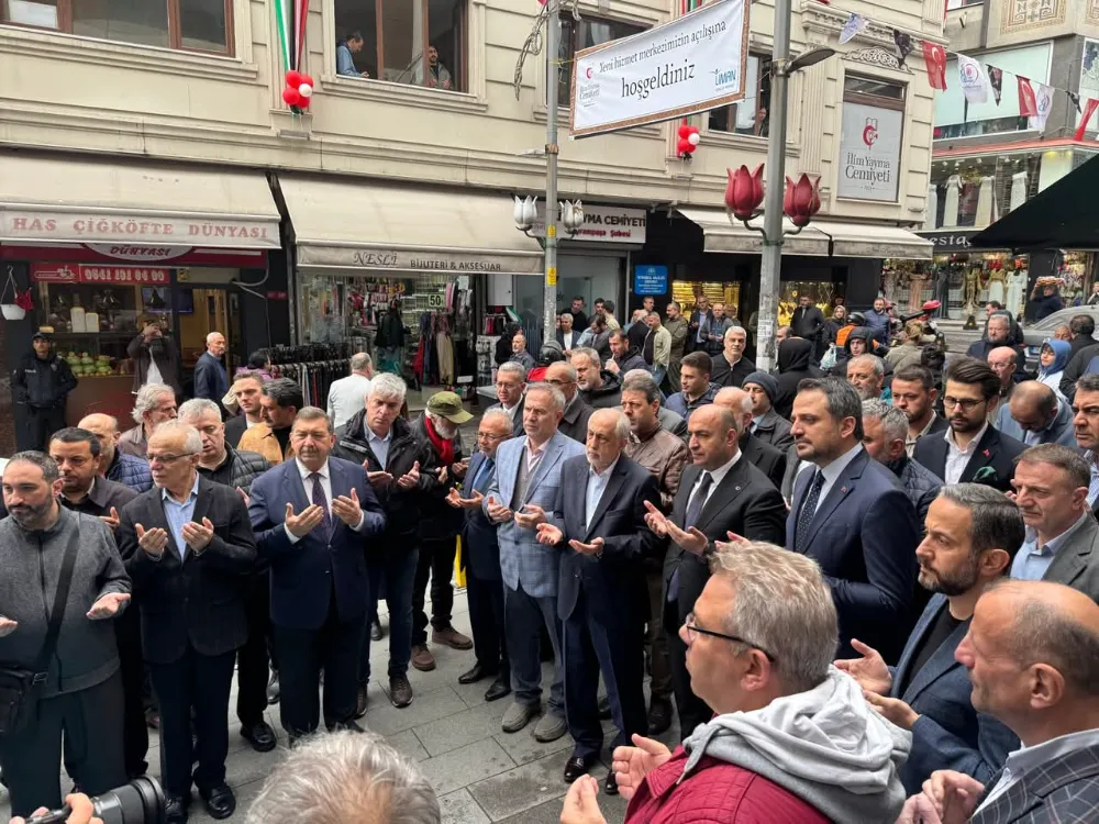 İlim Yayma Cemiyeti Bayrampaşa Şubesi Yeni Hizmet Merkeziyle Hizmete Açıldı