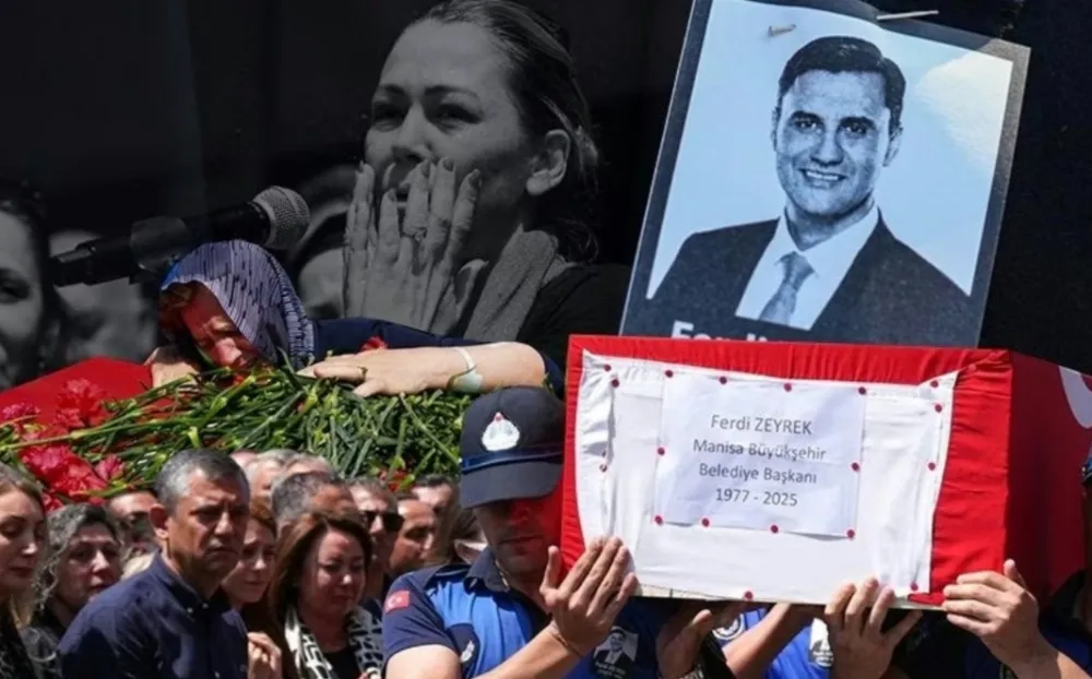 Manisa Büyükşehir Belediye Başkanı Ferdi Zeyrek İçin Gözyaşlarıyla Veda