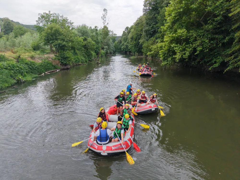 Engeller Melen Çayı’nda Aşıldı: Bayrampaşa’dan Engelsiz Rafting Keyfi