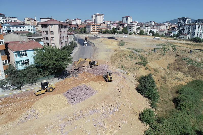 5 Ayrı Noktada Yol Açma ve Genişletme Çalışması Yapıyorlar